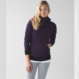 Lululemon Scuba Hoodie. Size 6